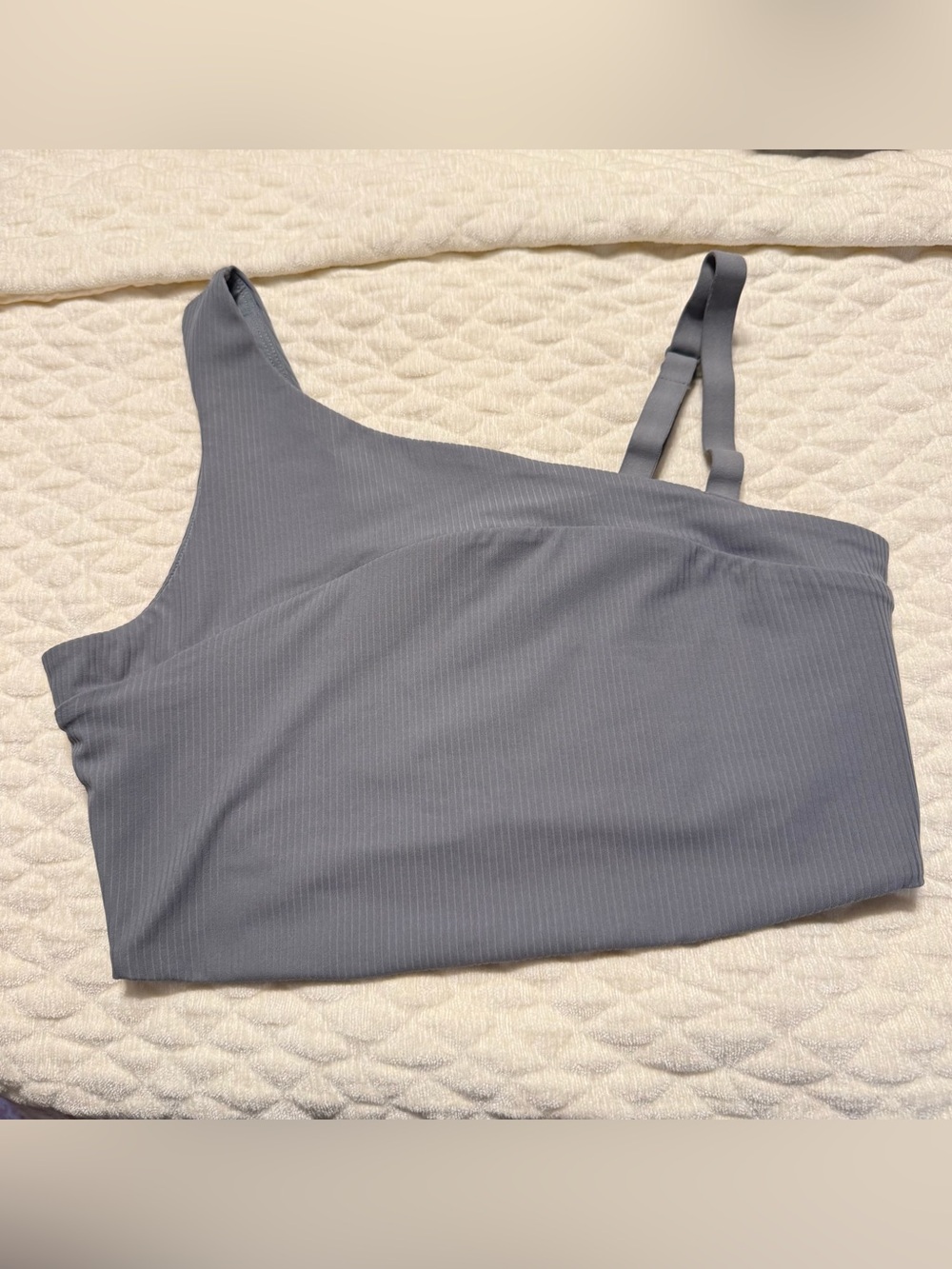 Avia Ribbed Asymmetrical Athletic Workout Top Sports Bra Size Medium Yoga Gray